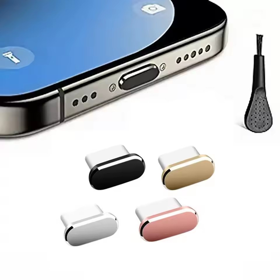 Travel Plug Type C - ปลั๊กกันฝุ่น USB C 4 ชิ้น พร้อมแปรงทำความสะอาด